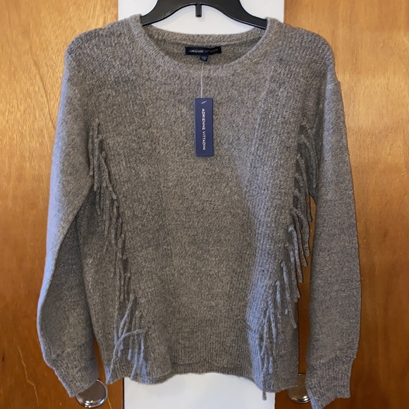 🧁 NWT Adrienne Vittadini  Taupe/Brown Fringe Crew Neck Sweater